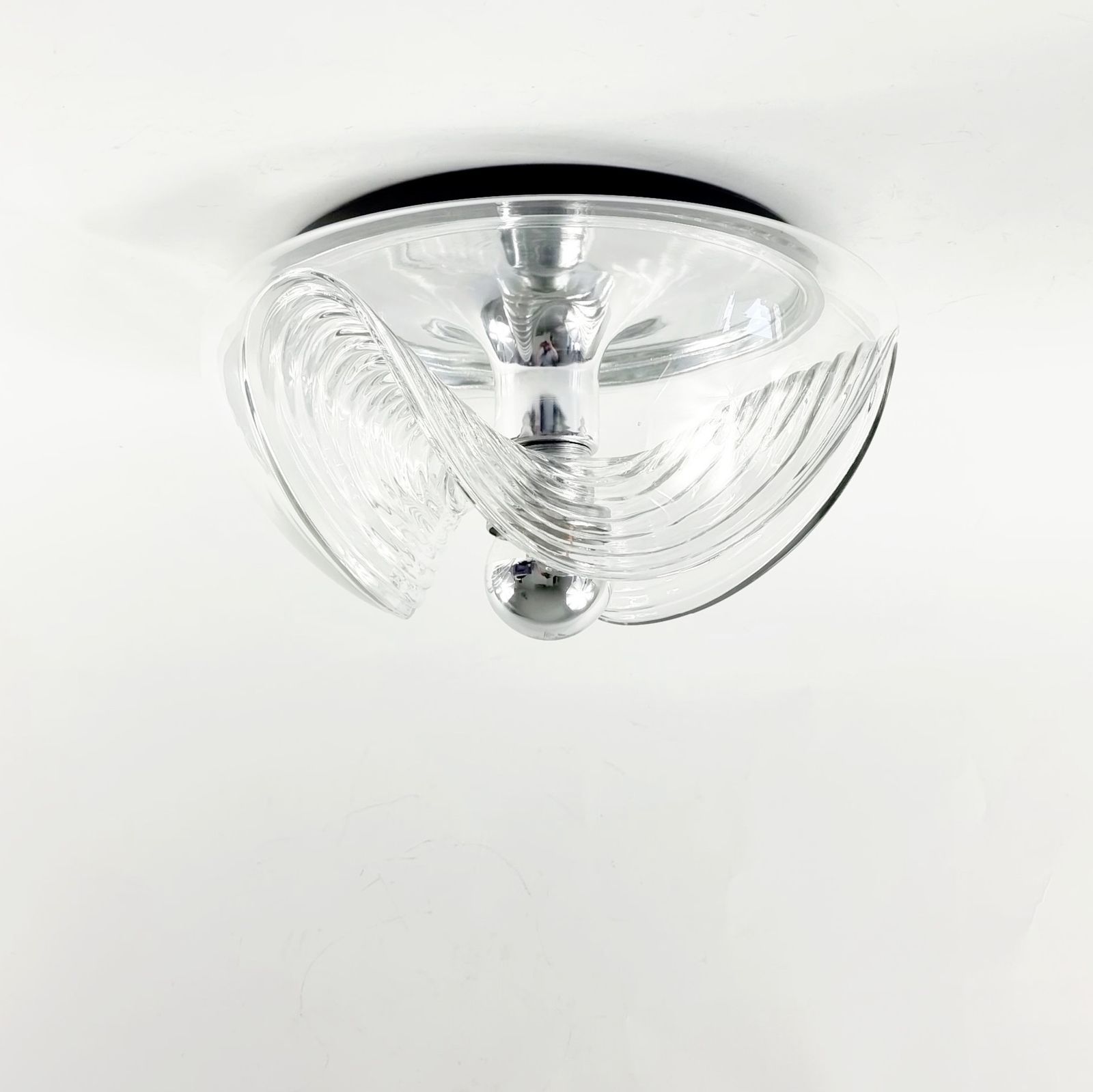 Plafonnier mid-century Space Age modèle Wave en verre, Koch & Lowy pour Peill & Putzler, Allemagne, années 1970 photo for sale