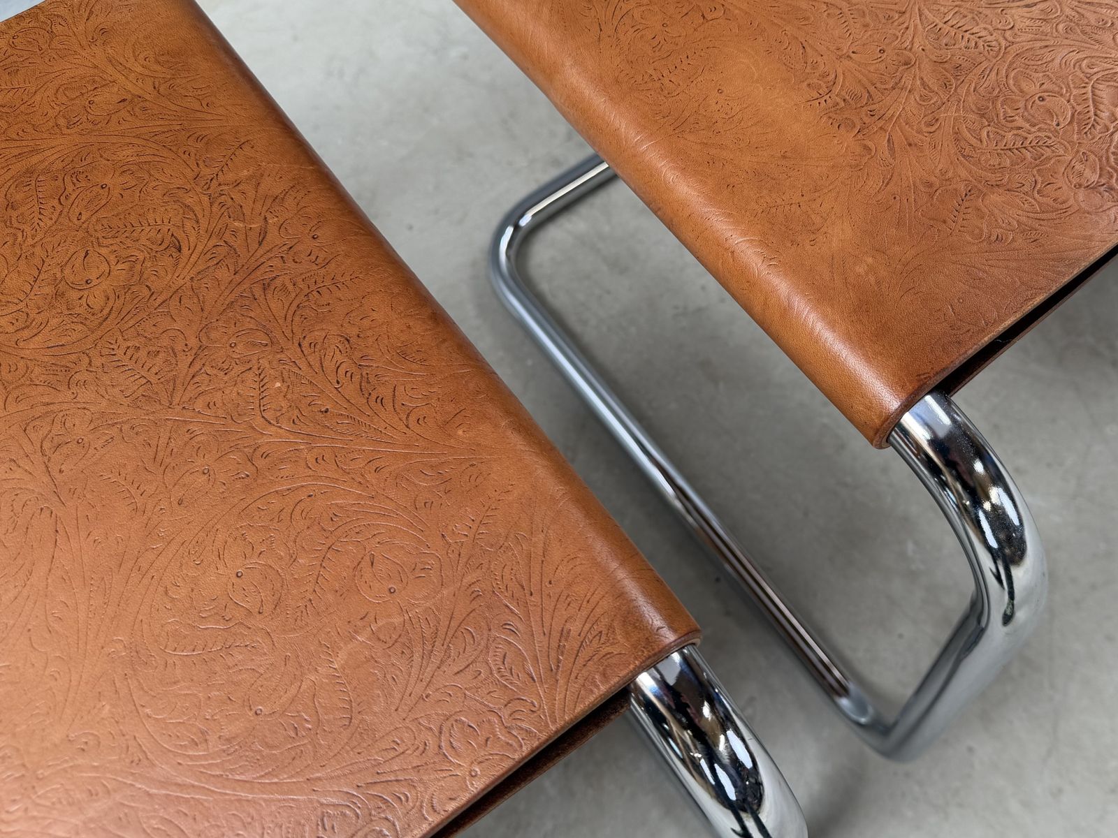 photo buy 6 Dining Chairs Mart Stam Marcel Breuer S33 Set Of Six Chrome Tan Brown Cognac Leather Cantilever Bauhaus 6 Mid Century Dining Chairs