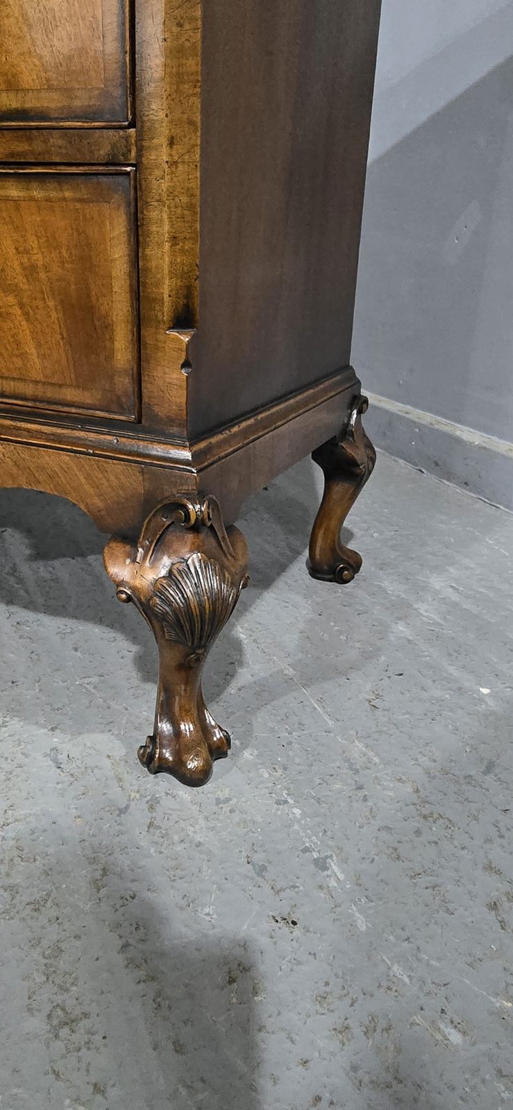 Superb Queen Anne Walnut Chest Of Drawers photo Furniture