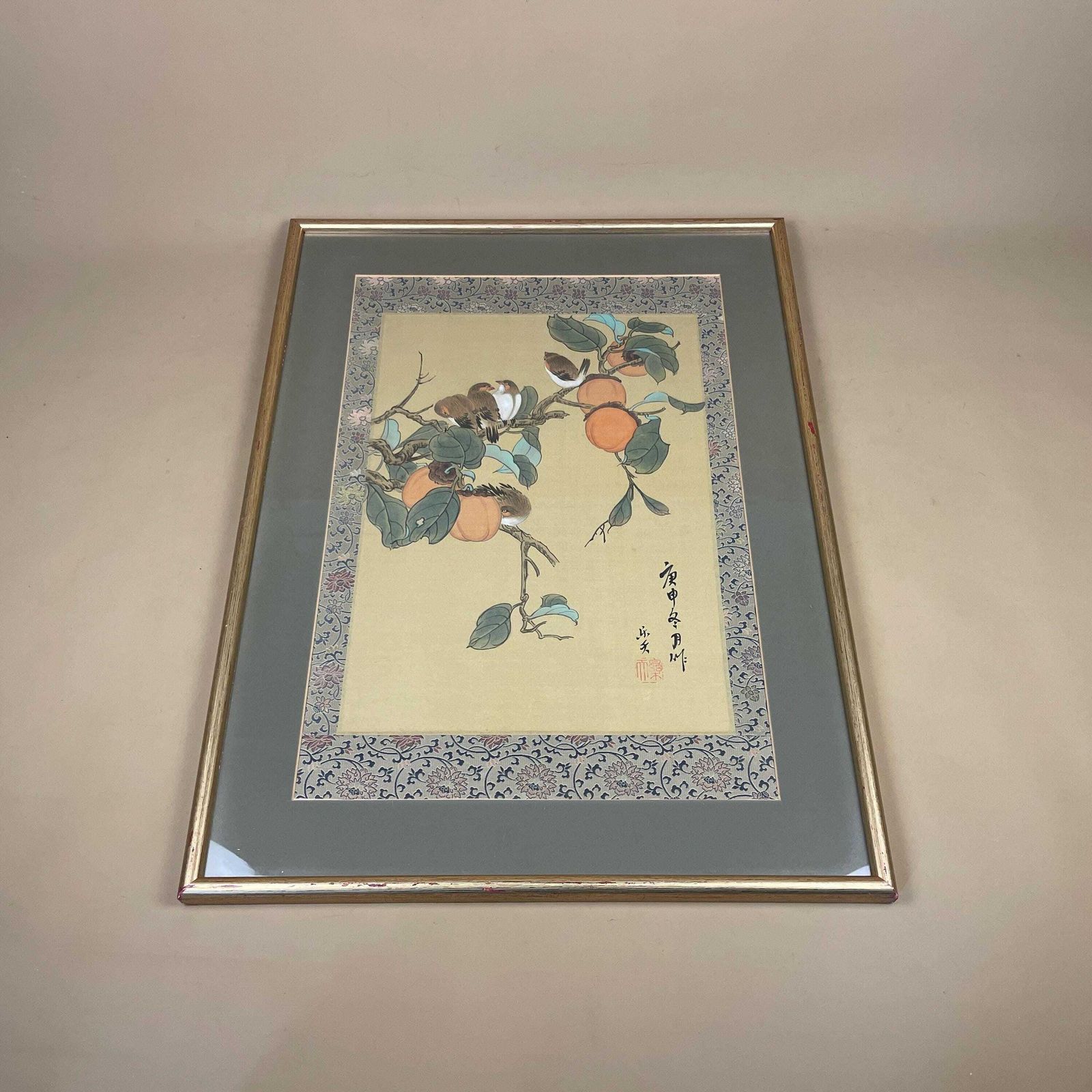 Chinese Original Painting On Silk Birds Peaches Fruit Gold Wood Frame Floral Picture Green Mount Oriental Wall Decor Asian Hand Painted photo furniture