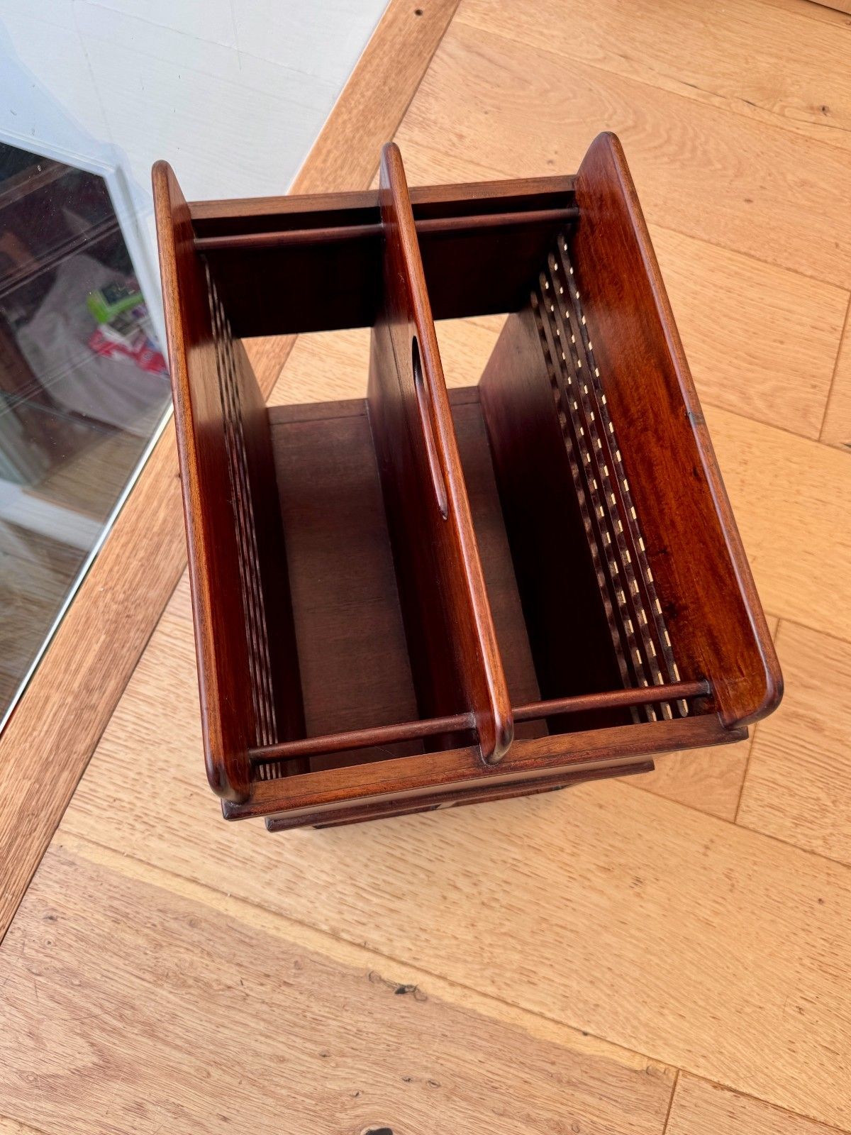 50.0 Vintage Librasco Mahogany Magazine Rack Made In Indonesia photo