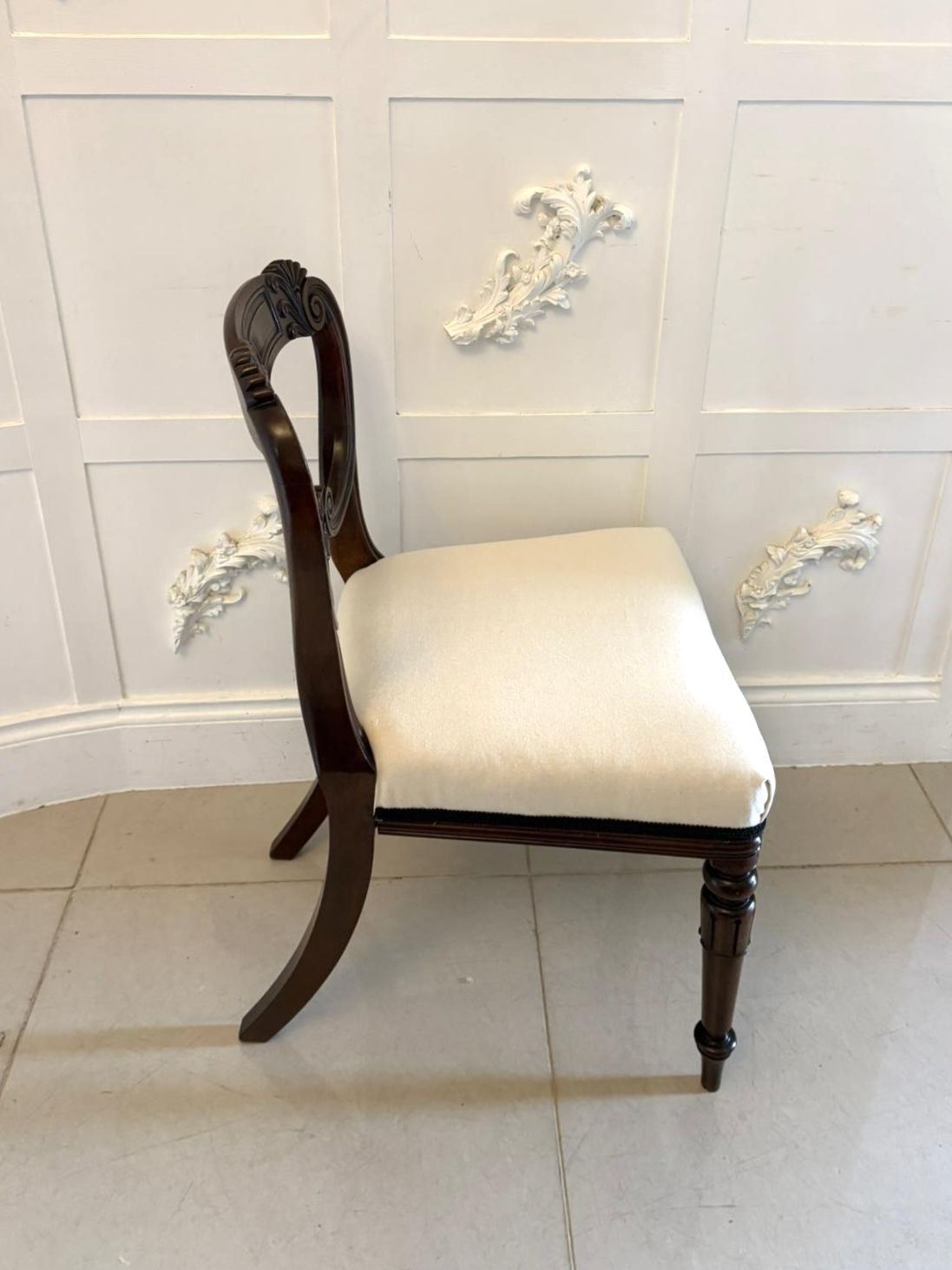 Antique Set Of 10 English 19th Century Carved Mahogany Dining Chairs photo 7150.0