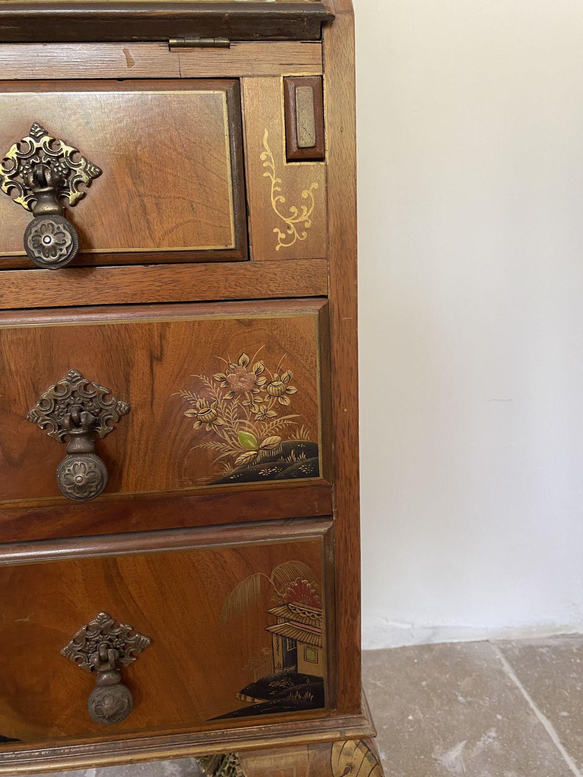 Elegant Burr Walnut Chinoiserie Bureau C.1930s–40s – Astons Shrewsbury photo Furniture