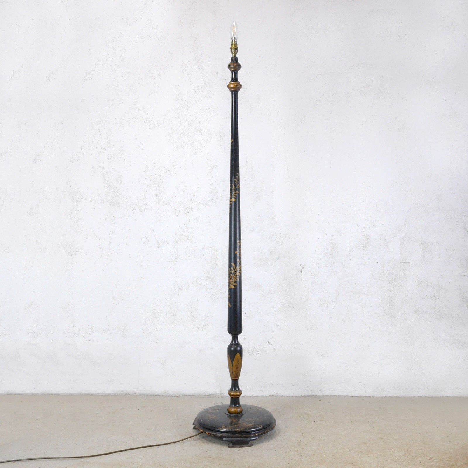 Antique Black Chinoiserie Wood Standard Lamp Circa 1920 Hand Painted #103046 photo Lighting
