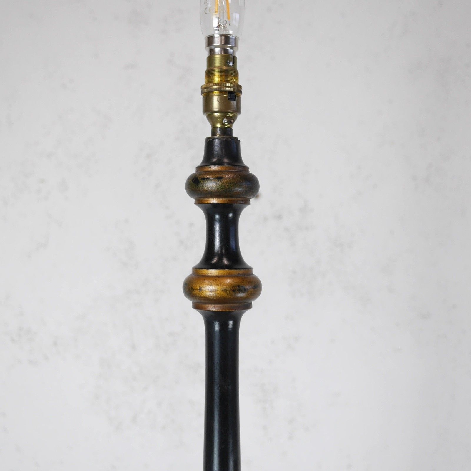 photo buy Antique Black Chinoiserie Wood Standard Lamp Circa 1920 Hand Painted #103046
