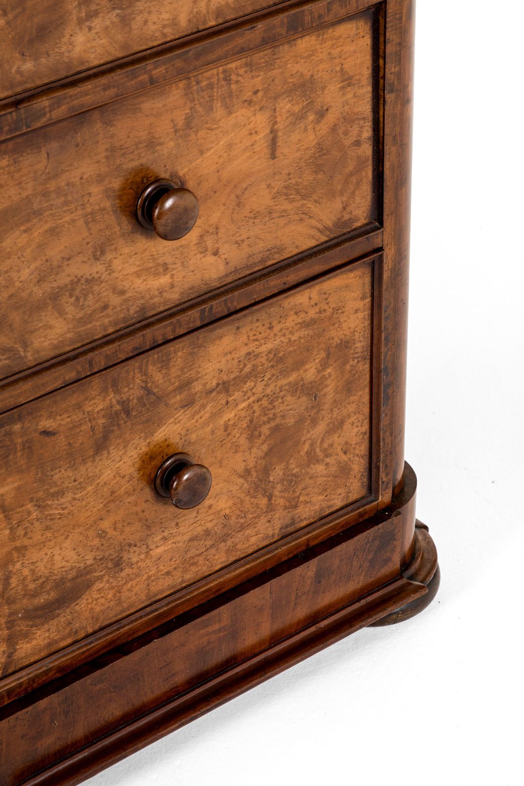 1877.0 Early Victorian Chest Of Drawers photo