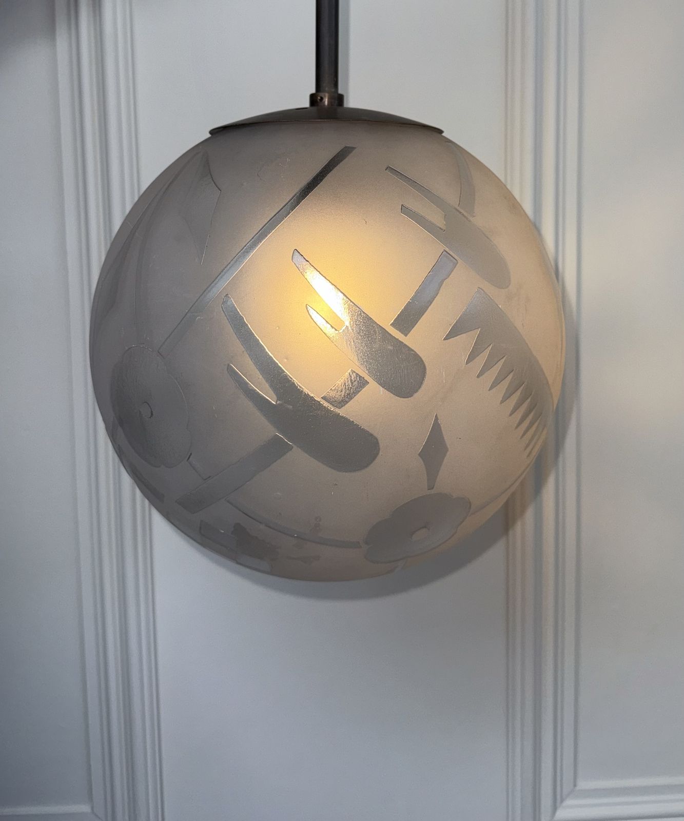 1930s Deveau French Art Deco Frosted Glass And Bronze Ceiling Lamp photo vintage