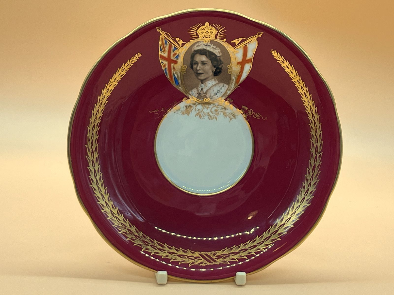 Aynsley China Queen Elizabeth 11 Coronation 2 June 1953 Commemorative Tea Cup & Saucer Duo. photo for sale