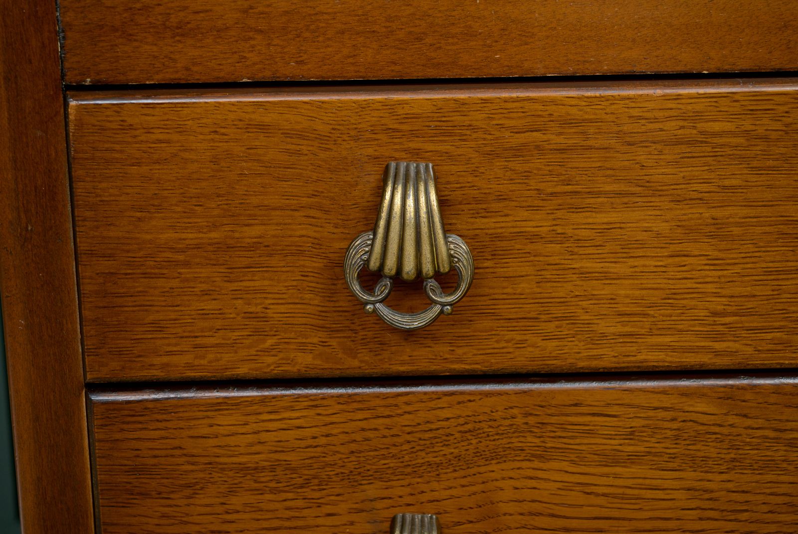 Lebus Oak Dressing Drawers   1940s   Removable Mirror photo vinterior