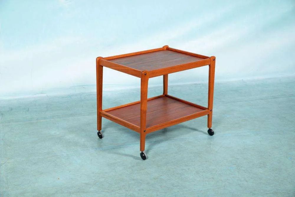 Minimalistisch Vintage Deens Design Serveerwagen Teak, Barcart. photo vinterior