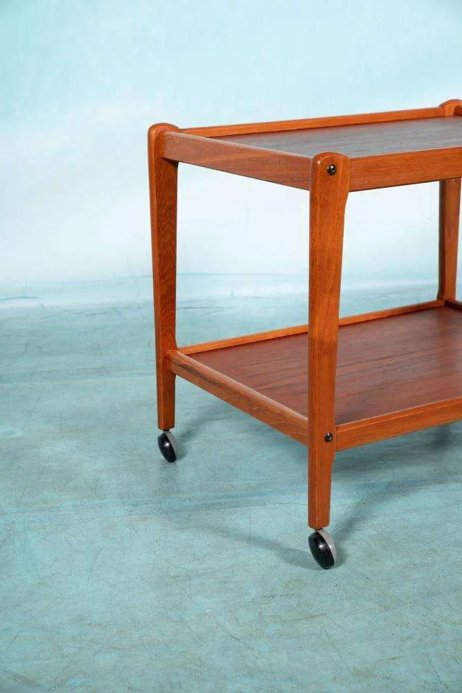 photo furniture Minimalistisch Vintage Deens Design Serveerwagen Teak, Barcart.