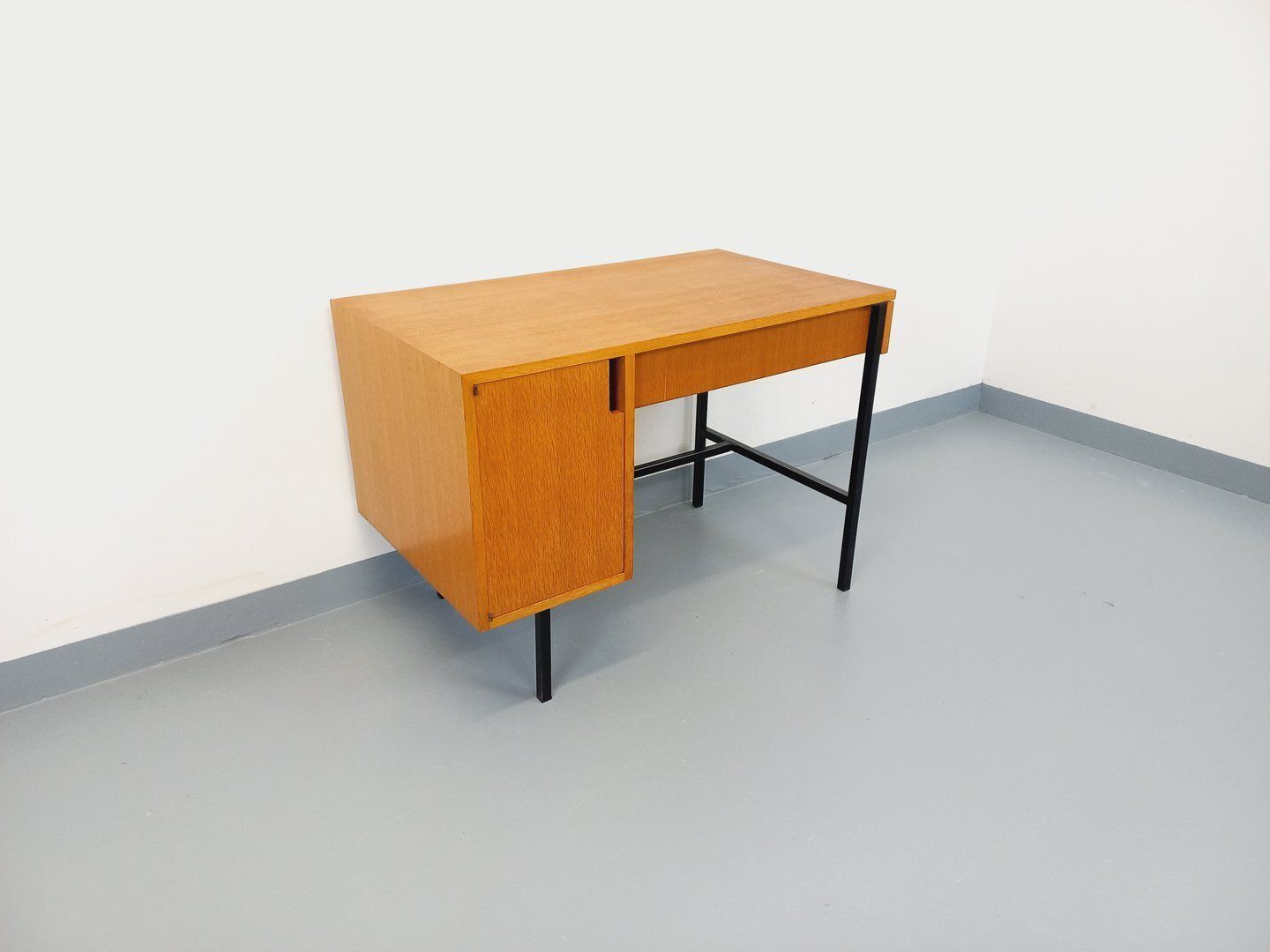 Jacques Hitier Modernist Desk In Oak And Metal photo furniture