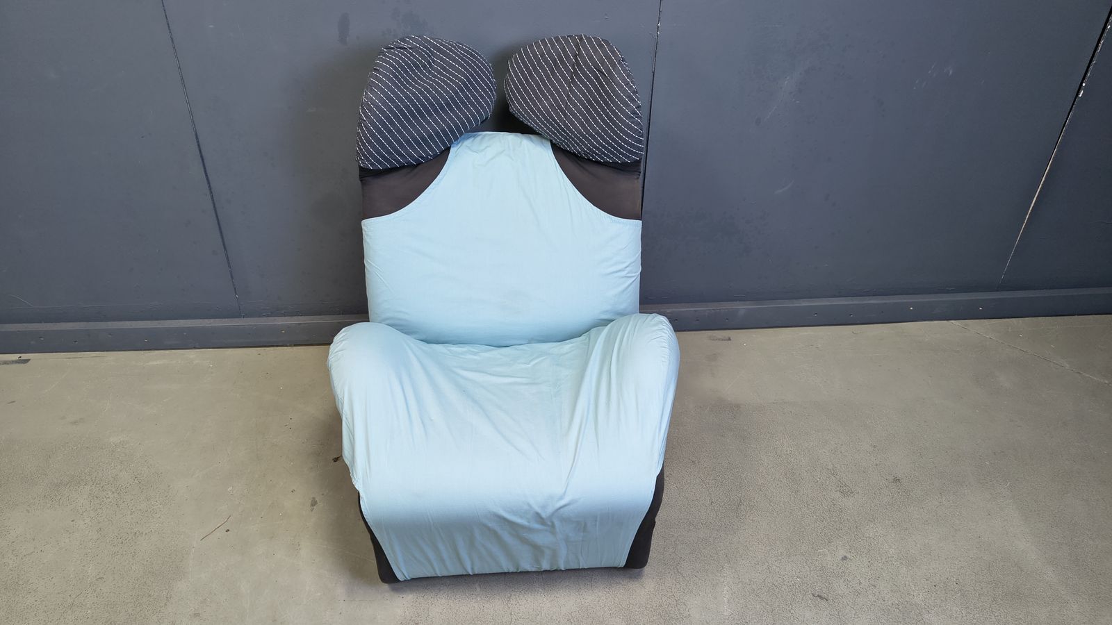 Wink Easy Chair Designed By Toshiyuki Kita For Cassina, 1980s photo furniture
