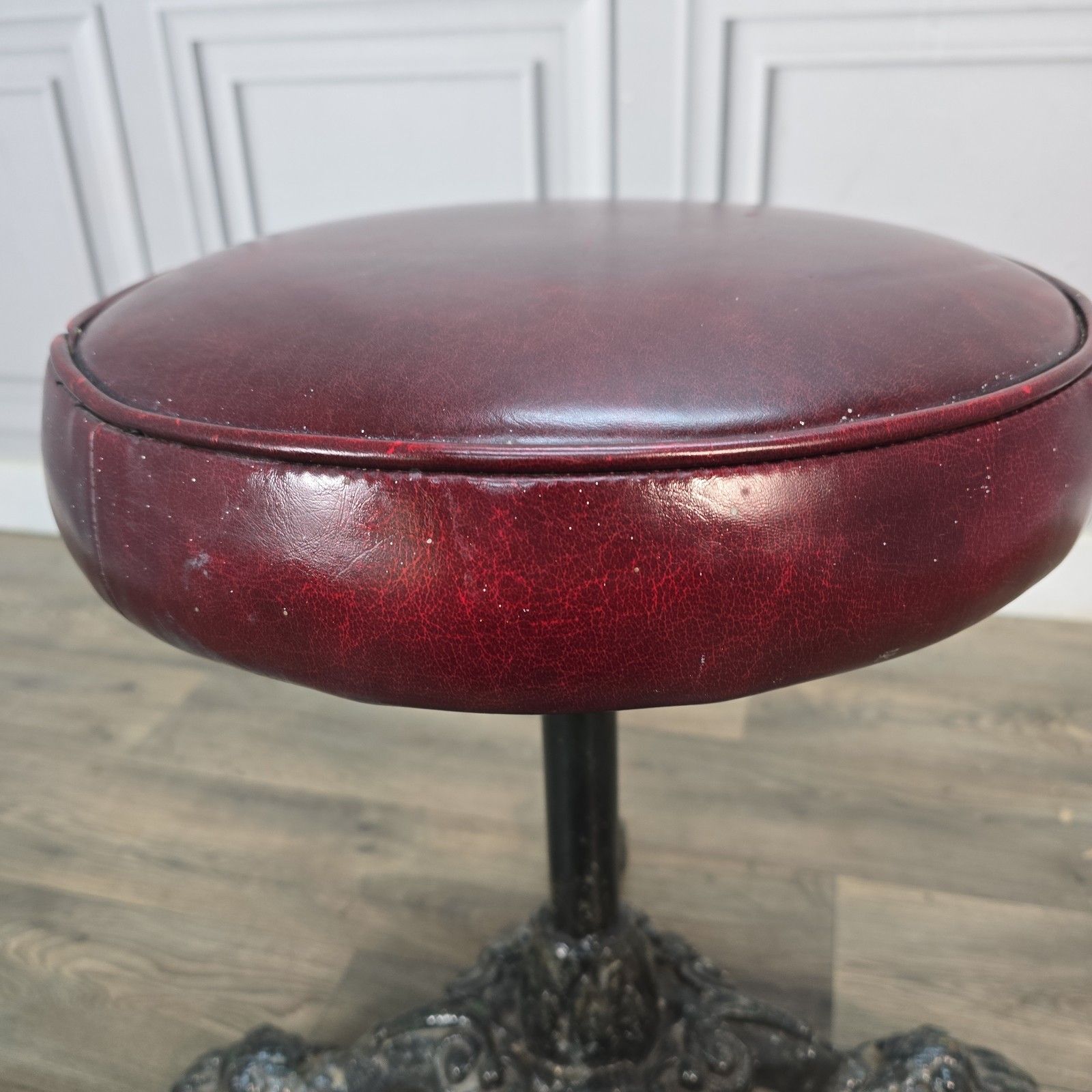 Antique Pub Stool Piano Seat Red Leather Vinyl Cast Iron Base Claw Feet photo vintage