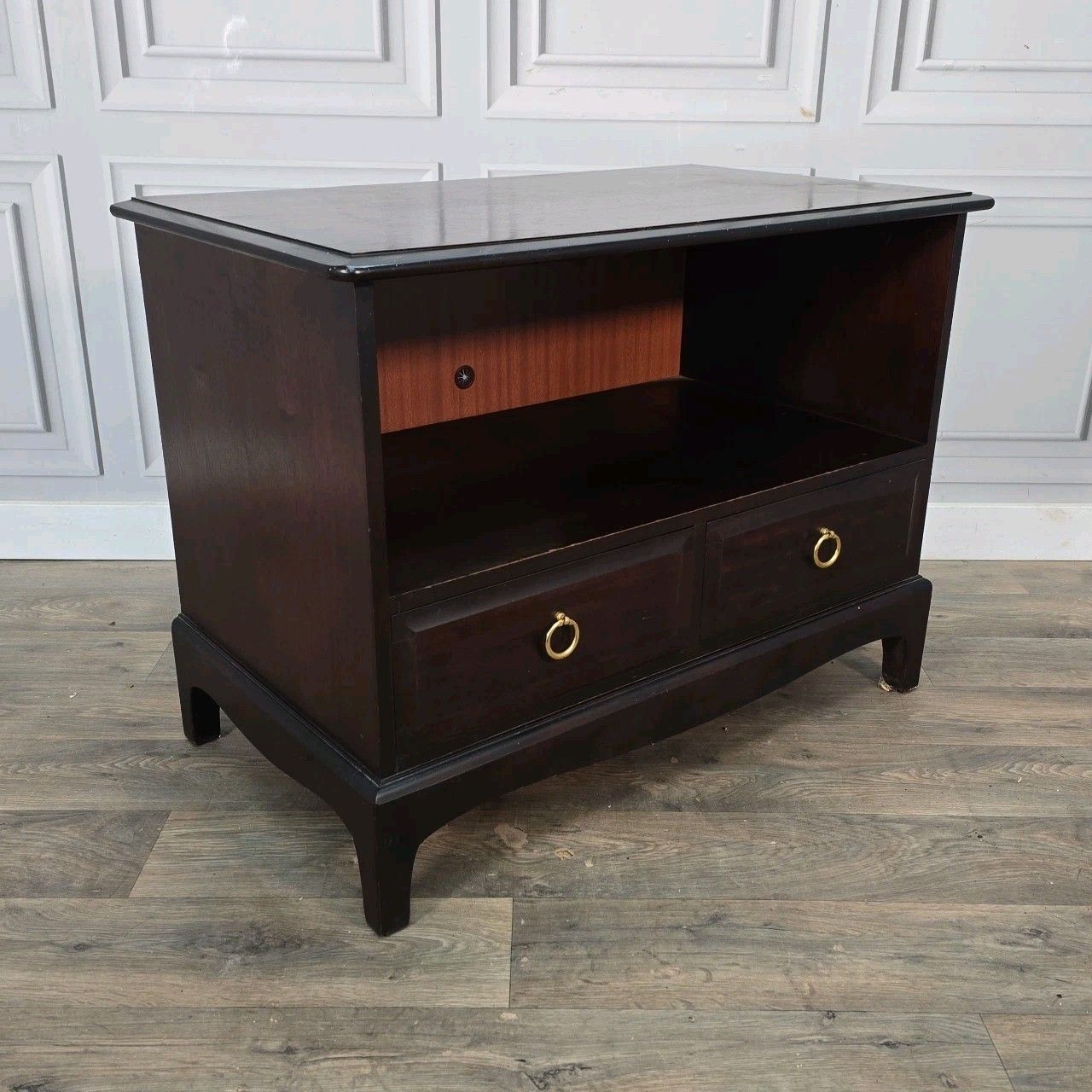 Vintage Stag Minstrel Tv Stand Unit Media Cabinet Mahogany Finish Retro Wooden photo furniture
