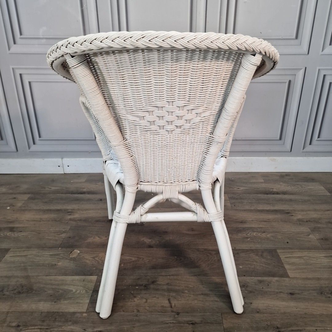 photo vintage Vintage Wicker Tub Chair White Painted Cane Conservatory Armchair Seat Retro Mcm