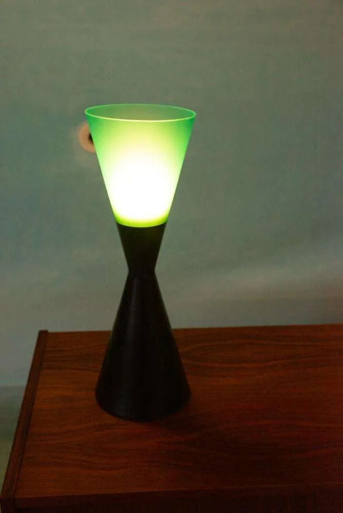 Vintage Designlamp Uit De Jaren 70/80, Memphis Stijl Diabolo. photo buy