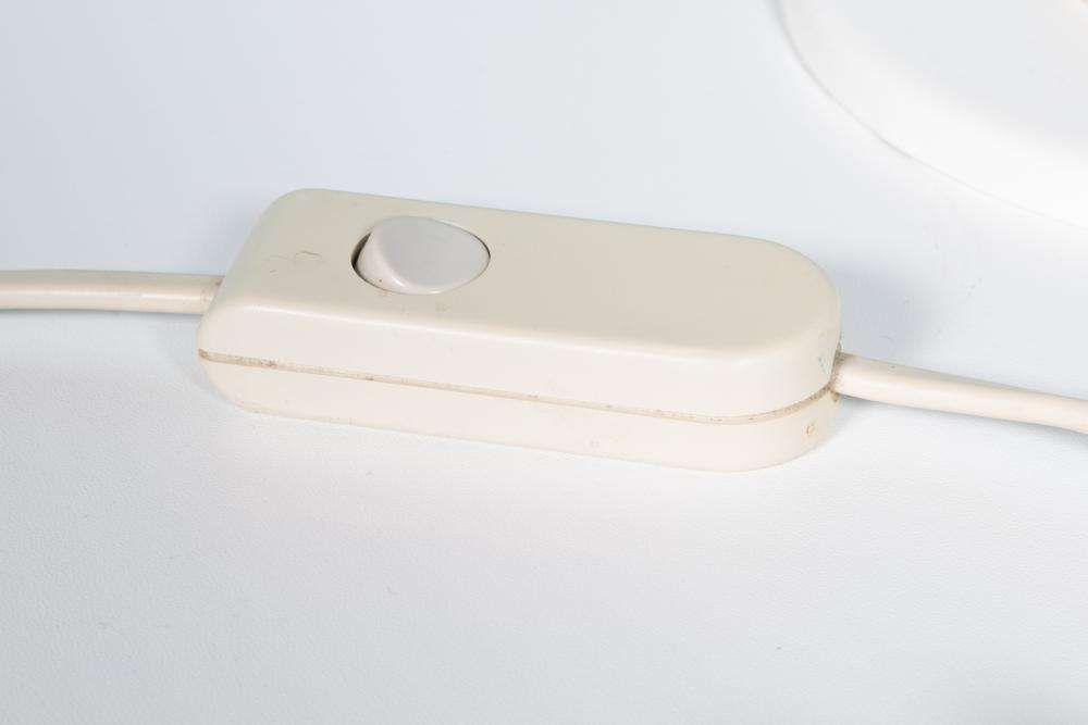 Vintage 'Cap' Bureaulamp Jaren 1980, Memphis Cap Bureaulamp. photo 137.0