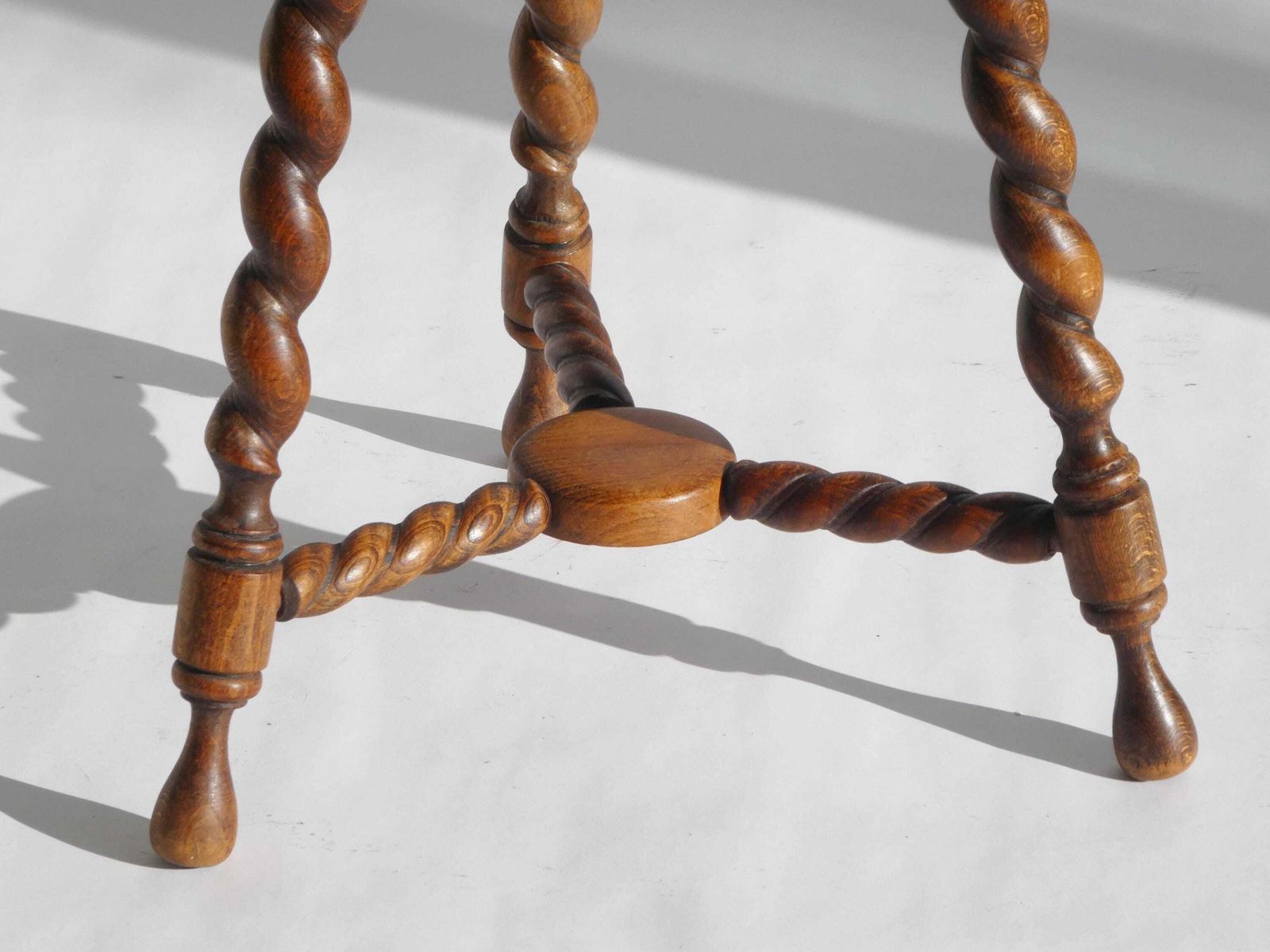 Antique Hexagon Barley Twist Stool, Wooden Small Side Table Twisted Legs, Tripod Stool, Rustic Farmhouse Decor. photo Furniture