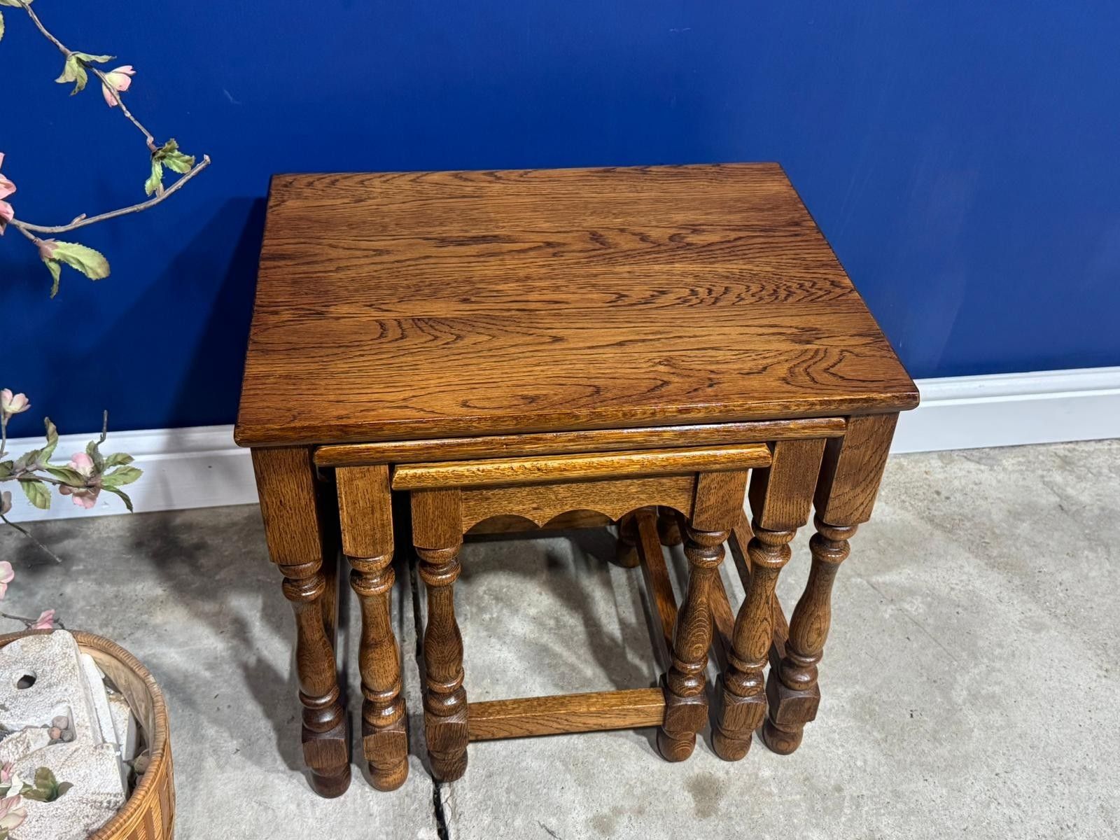 Furniture Vintage Oak Nest Of Tables Graduated Nesting Side Tables English Quality photo