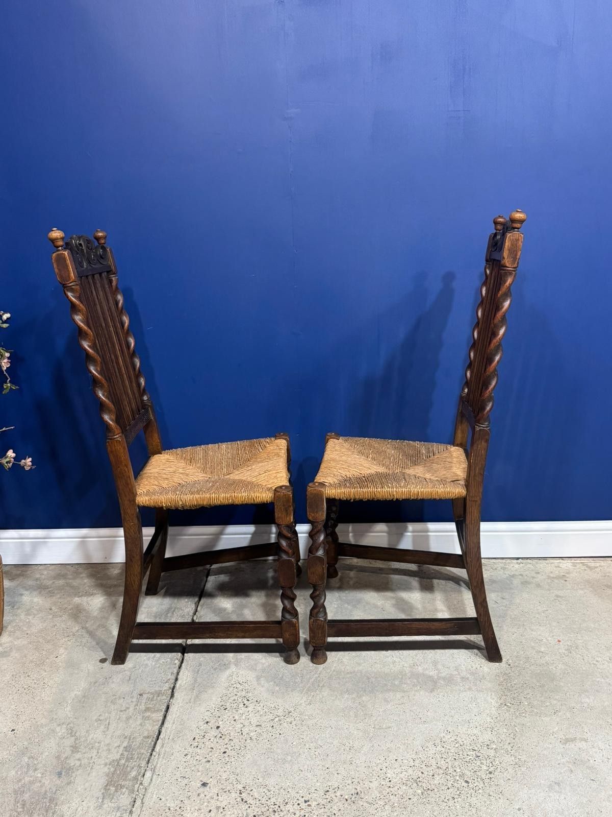 photo vintage Victorian Barley Twist Chairs With Reed Seat Base Antique Vintage Ornate Dining