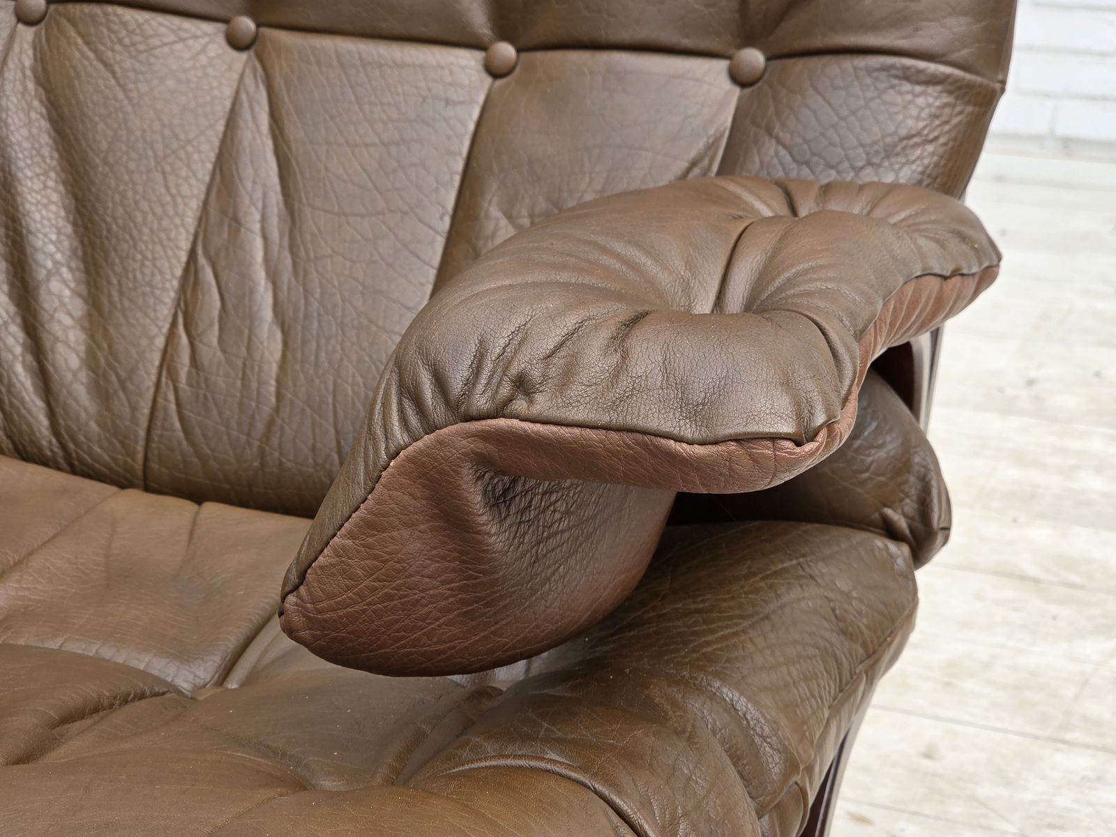 1970s, Scandinavian Design, Armchair In Brown Furniture Leather. photo vintage