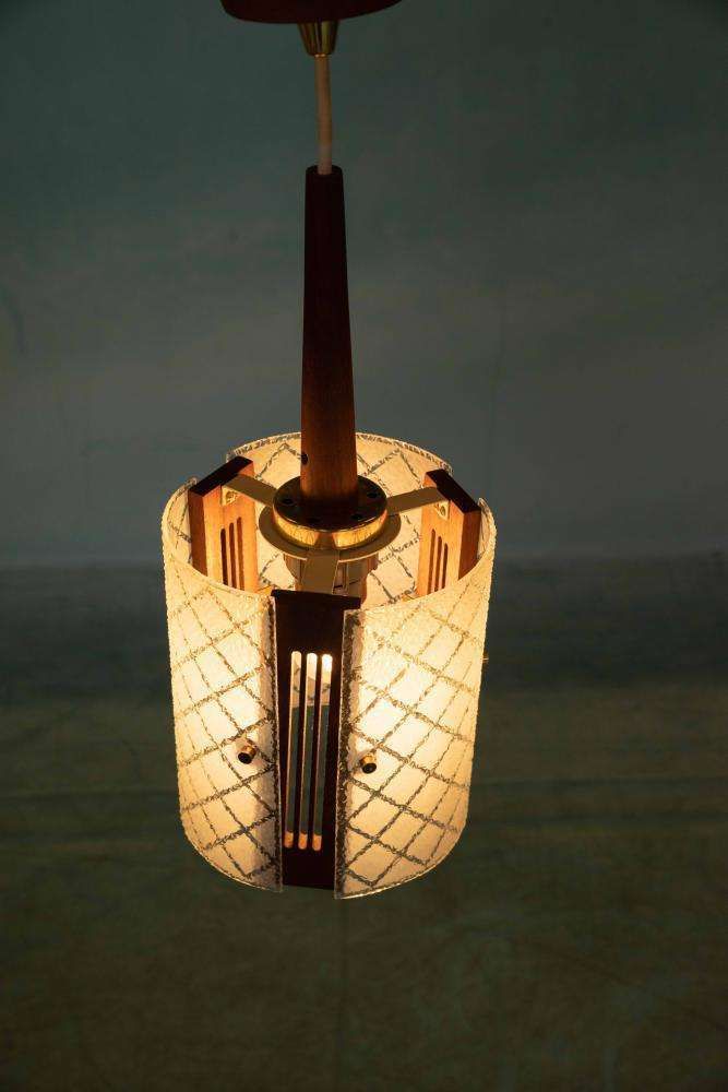 photo vinterior Vintage Hanglamp Uit De Jaren 1960, Teak, Glas En Messing.
