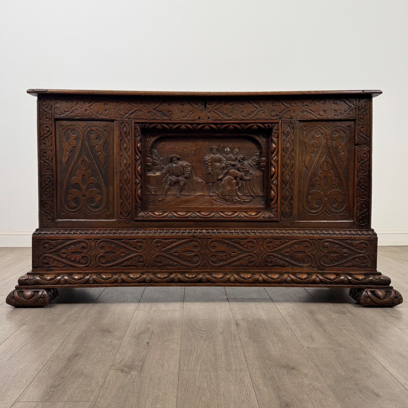 Antique 18th Century Heavily Carved Oak Georgian Coffer ( Af 5613 )