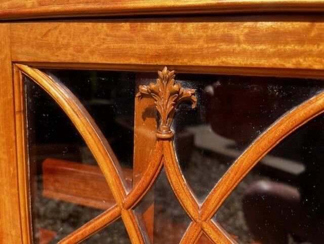A Fine Quality Small Scale Late Victorian Satinwood & Marquetry Inlaid Collectors Cabinet photo buy