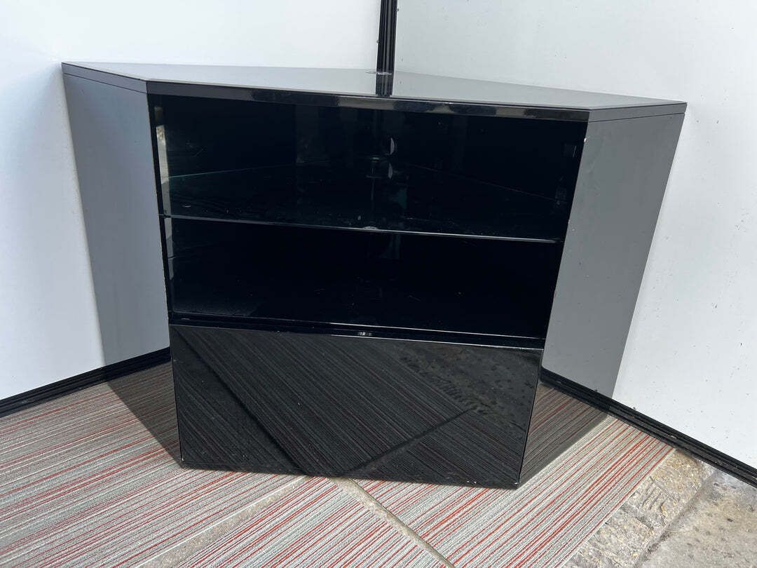 Bespoke Black Lacquered Corner Tv Unit Designed By R.B And Manufactured By Reflex (Italy)