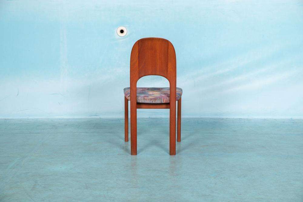 photo vintage Japandi Deens Design Eetkamerstoelen Jaren '70 – Teakhouten