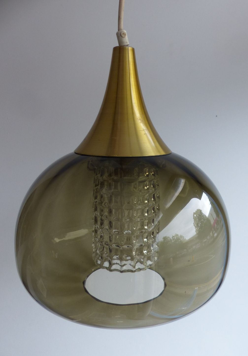 ​Vintage Mid Century Modern Smoked Grey Glass Onion Pendant Light – 1960s/70s