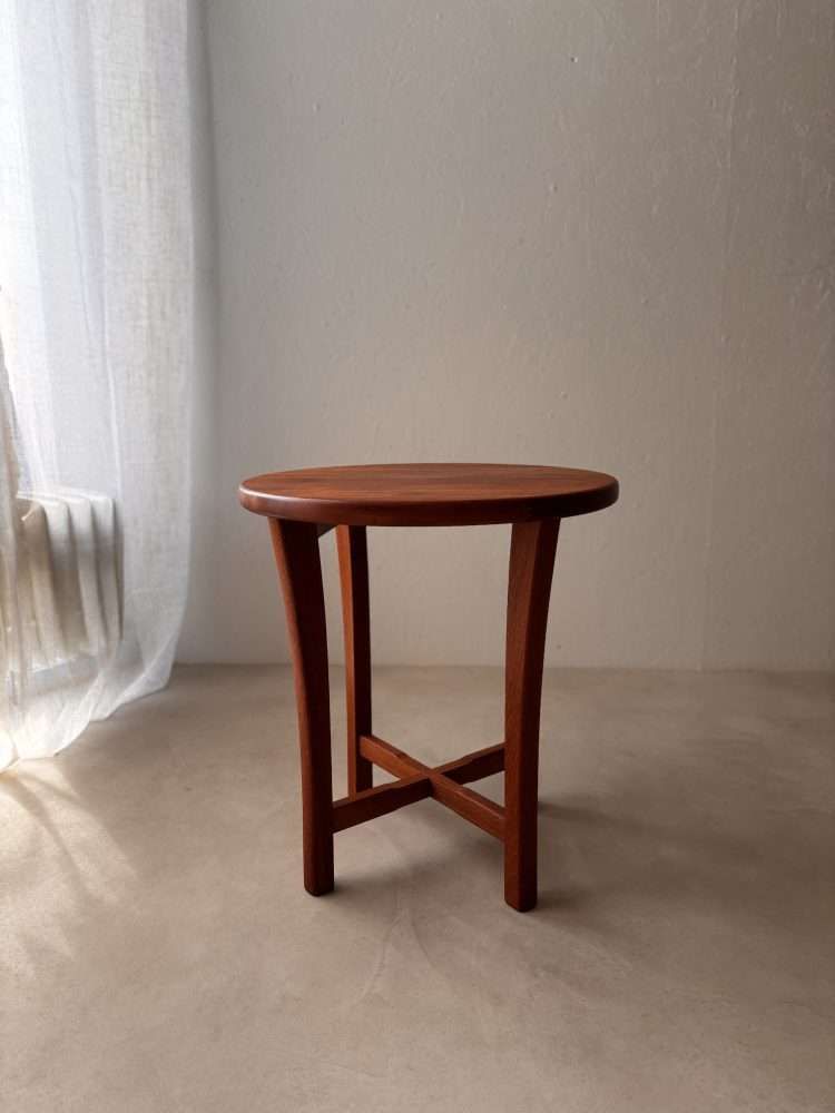 Danish Solid Teak Side Table, 1960s photo vinterior