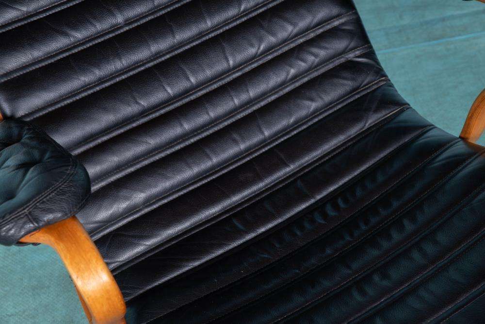 photo for sale Design Lounge Fauteuil & Ottoman 70s Bruno Mathsson Pernilla