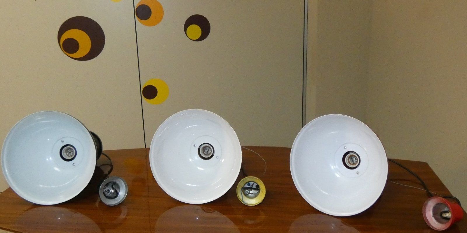 Vintage Painted Metal Pendant Lights From Fontana Arte, 1970s, Set Of 3 photo for sale