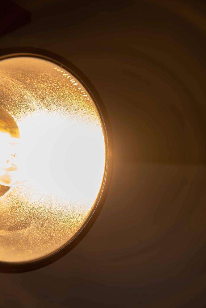 photo vinterior Louis Poulsen Space Age Wall Spotlight Lillebror, Minimalist Lamp