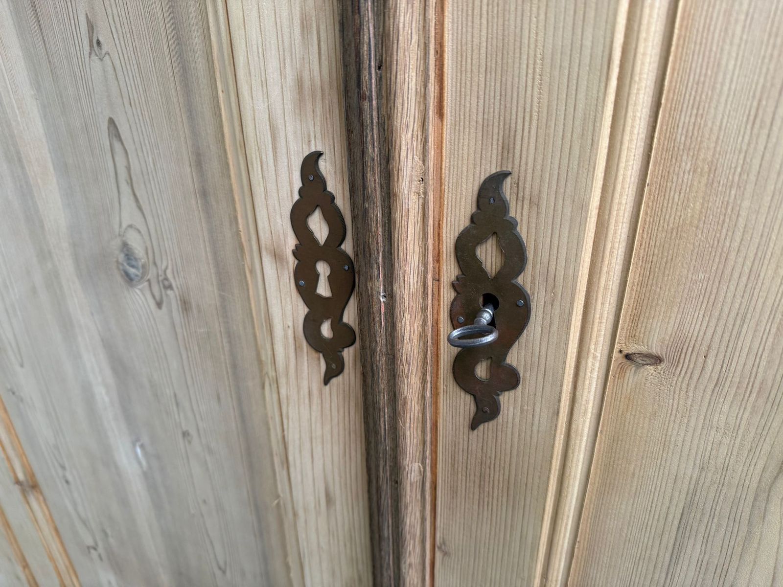 An Amazing Early Georgian Pine Massive Knockdown Wardrobe To Paint/Wax photo buy