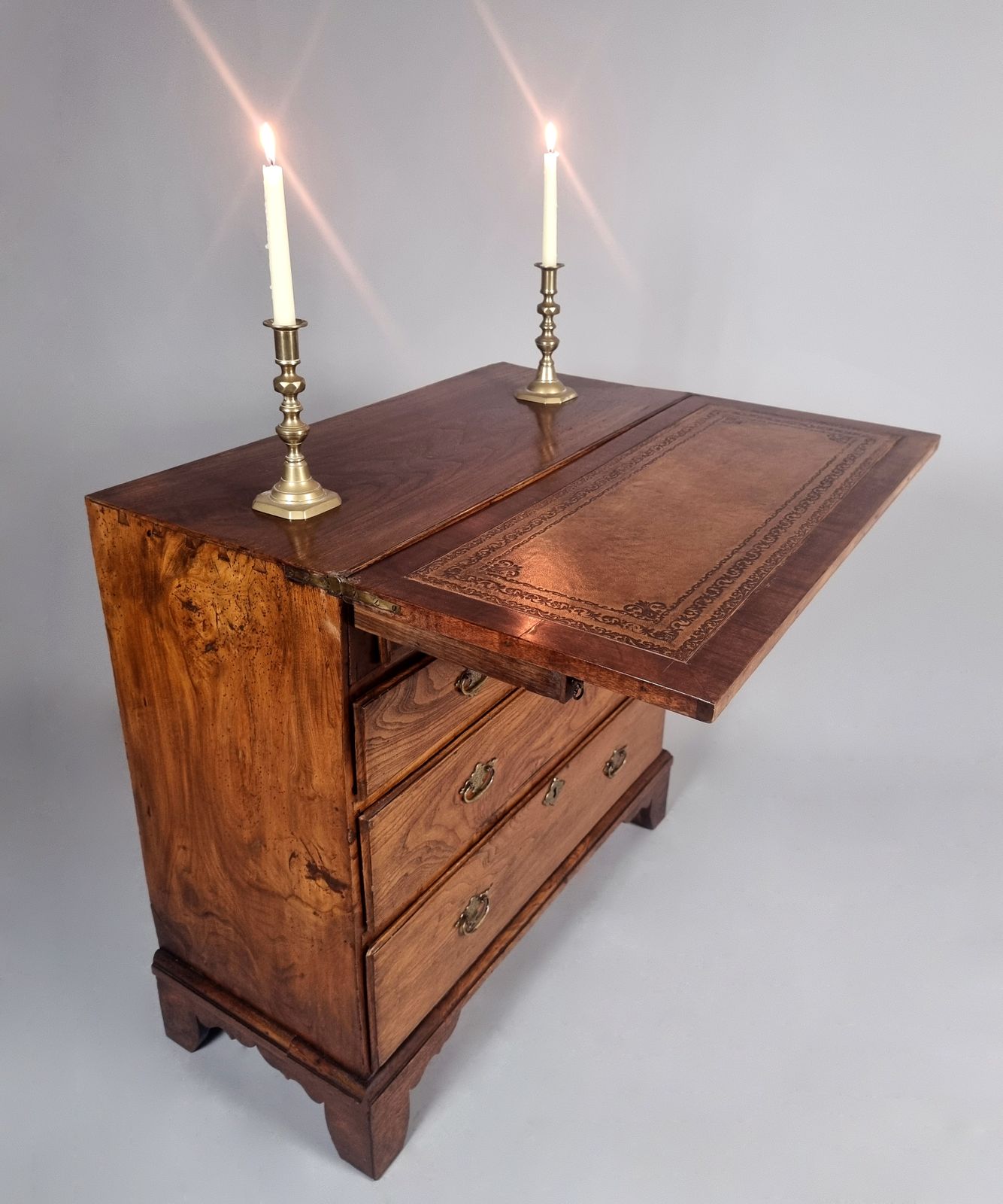Small And Beautiful George II Elm Bachelors Chest C. 1740 photo Furniture