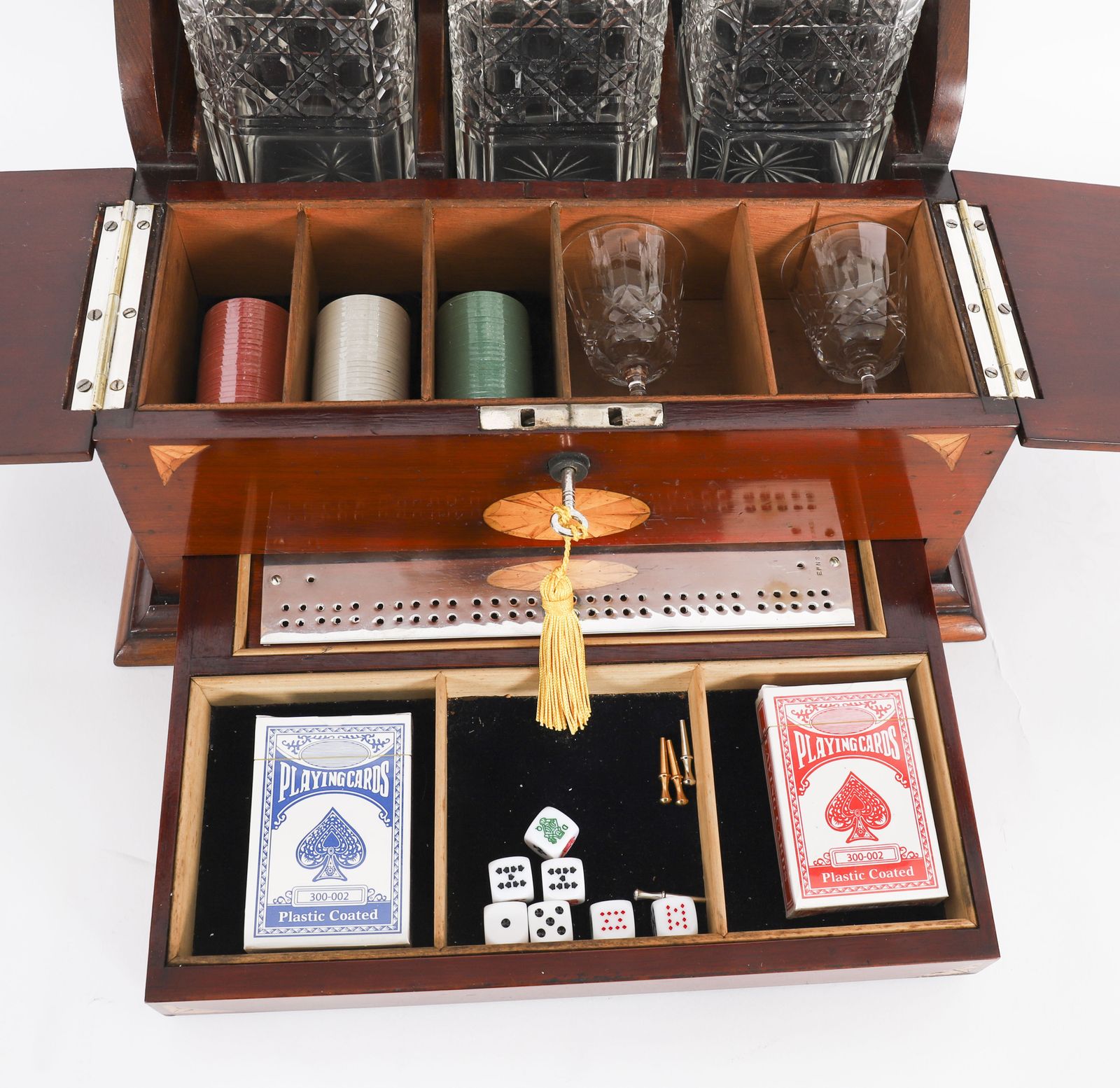 photo vinterior Antique Satin Wood Inlaid Three Cut Crystal Decanter Tantalus & Games 19th C