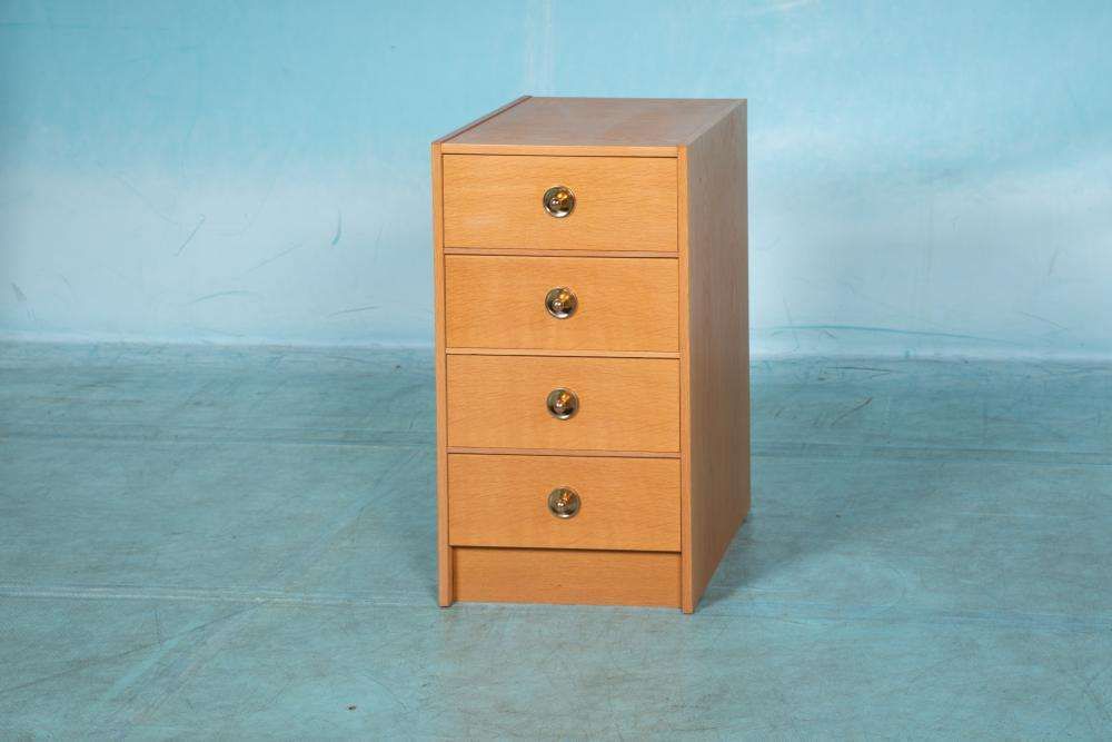 Minimalistische Scandinavische Ladekast In Blond Eiken, Mid Century Modern photo vinterior