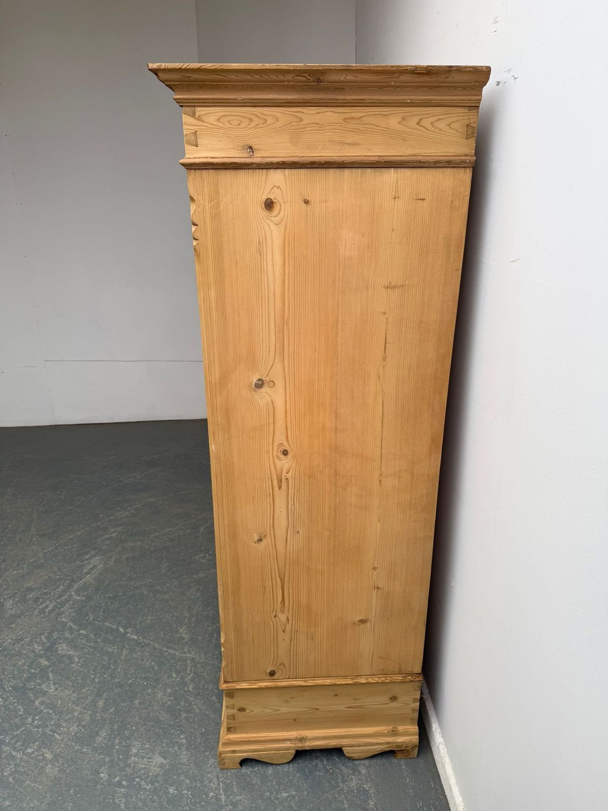 A Low Cottage Georgian Pine Knockdown Wardrobe To Paint/Wax photo buy