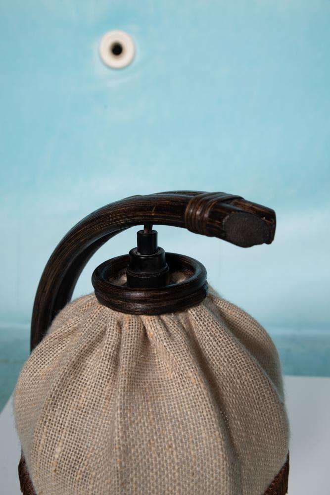 photo vintage Boheemse Tafellamp Uit De Jaren 70, Rotan Safari Nachtkastlamp