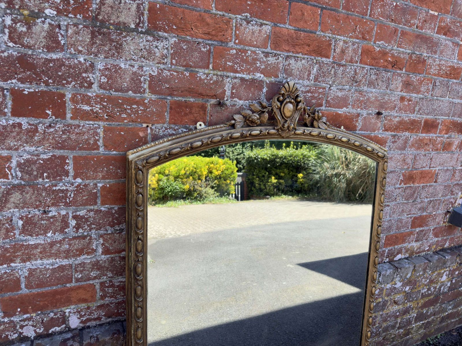 Fabulous Large Antique English 19th Century Shaped Top Gilt Overmantle Mirror photo vinterior