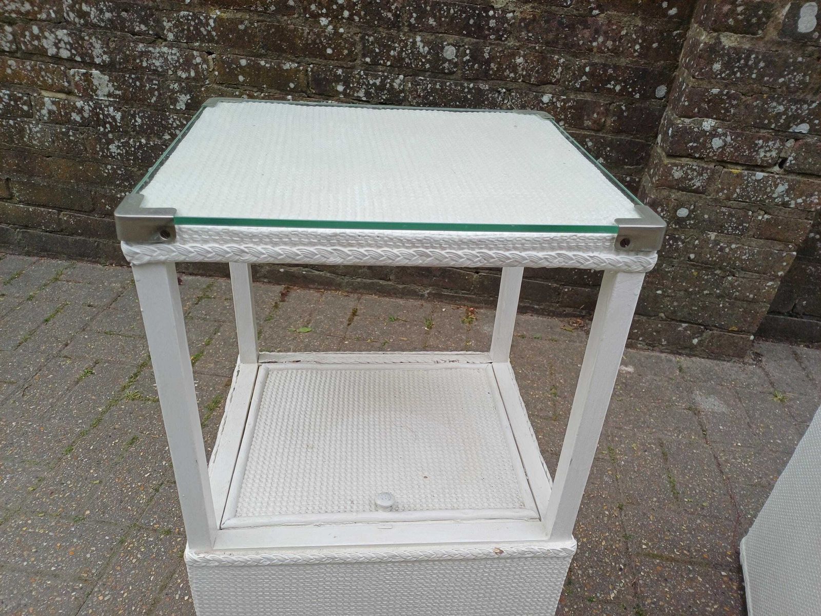 photo furniture Pair Of Vintage White Bedside Cabinets Pair Glass Top Side Tables Wicker Storage Cupboards Unusual Lift Top Nightstands