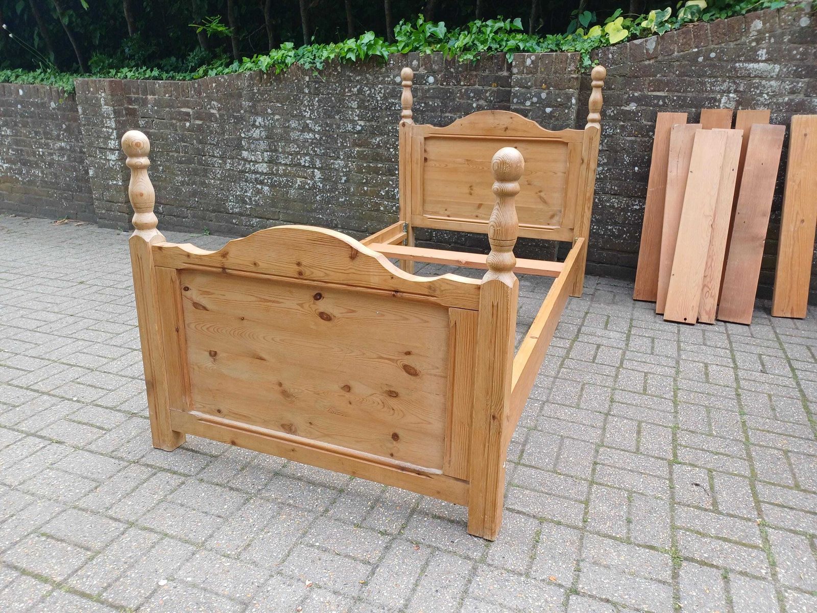 Early 20th Century French Pine Bed Project Reclaimed Slats 3 Ft Frame Repair Needed Original Antique Wooden Bedstead