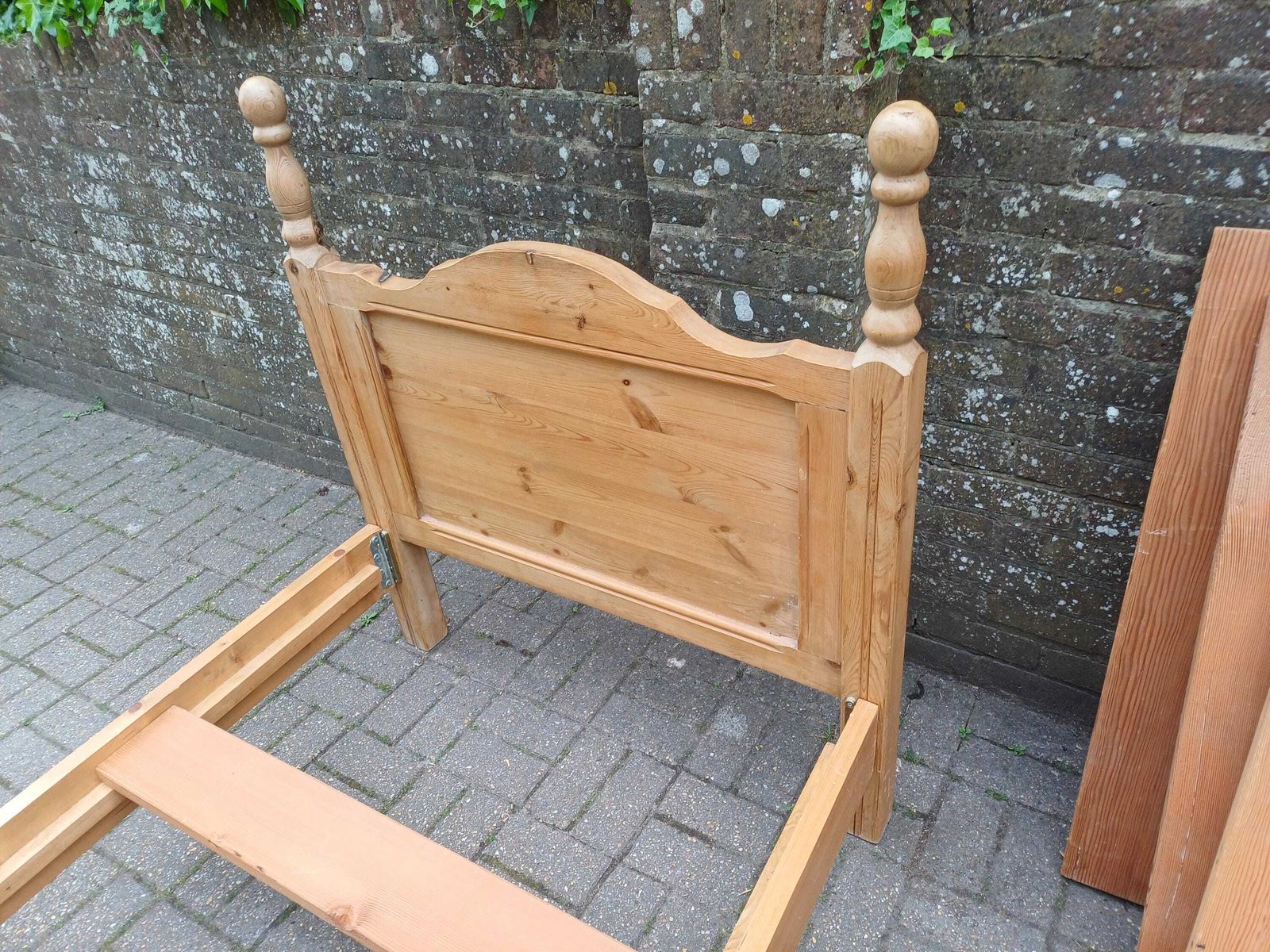 photo vinterior Early 20th Century French Pine Bed Project Reclaimed Slats 3 Ft Frame Repair Needed Original Antique Wooden Bedstead