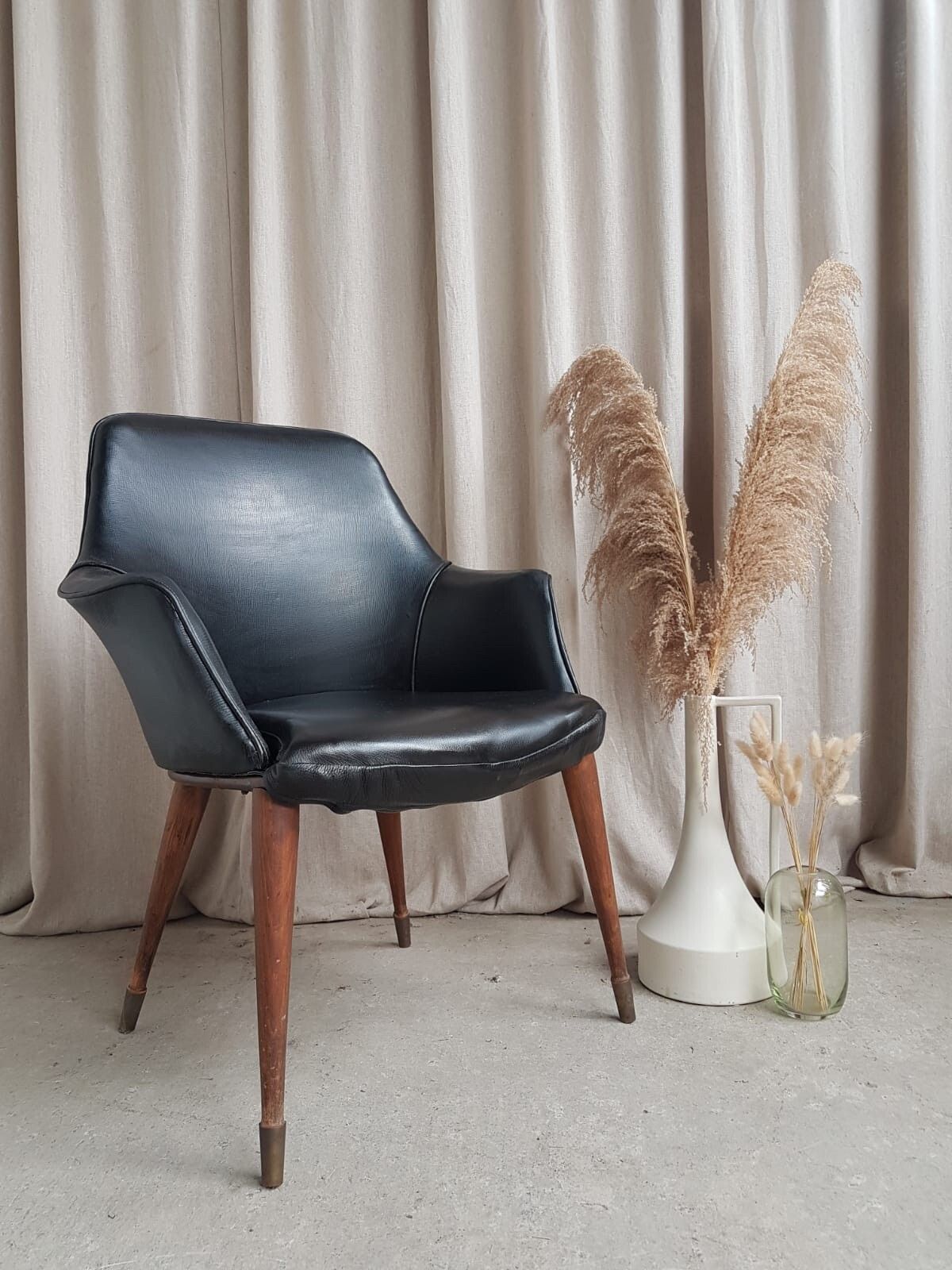Vtg Mid Century Vinyl Leather Cocktail Chair Retro Danish Italian Design R536 photo furniture