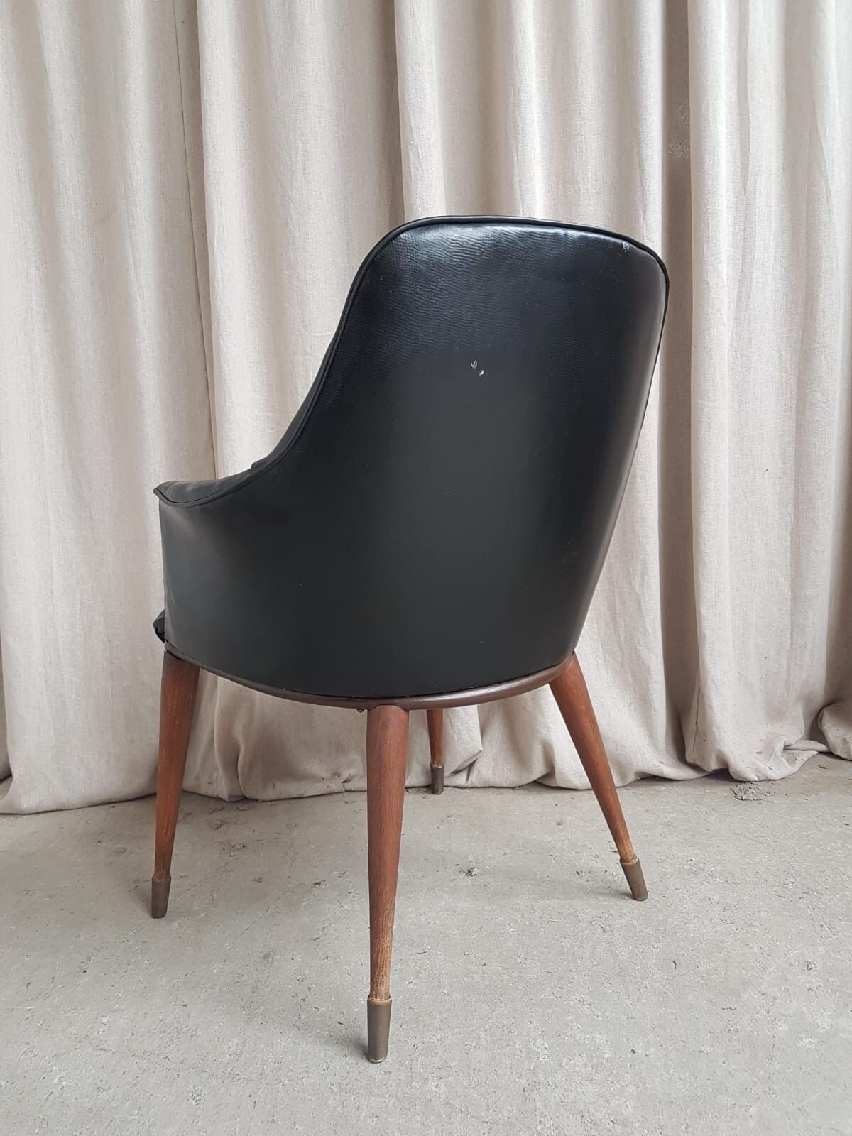 Furniture Vtg Mid Century Vinyl Leather Cocktail Chair Retro Danish Italian Design R536 photo