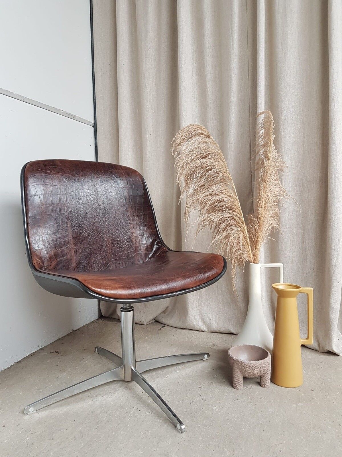Vtg Mid Century Modernist Chrome Leather Swivel Chair By Charles Pollock #389 photo furniture