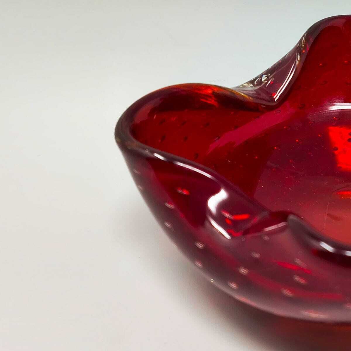 Cendrier ou vide-poche mid-century années 1960 en verre de Murano Bullicante rouge, par Flavio Poli photo vinterior